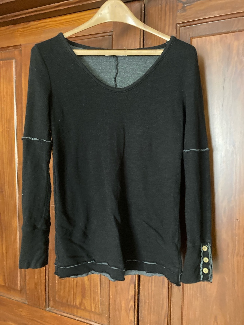 American Able Black Women's Long Button Sleeve Knit Cotton Tee